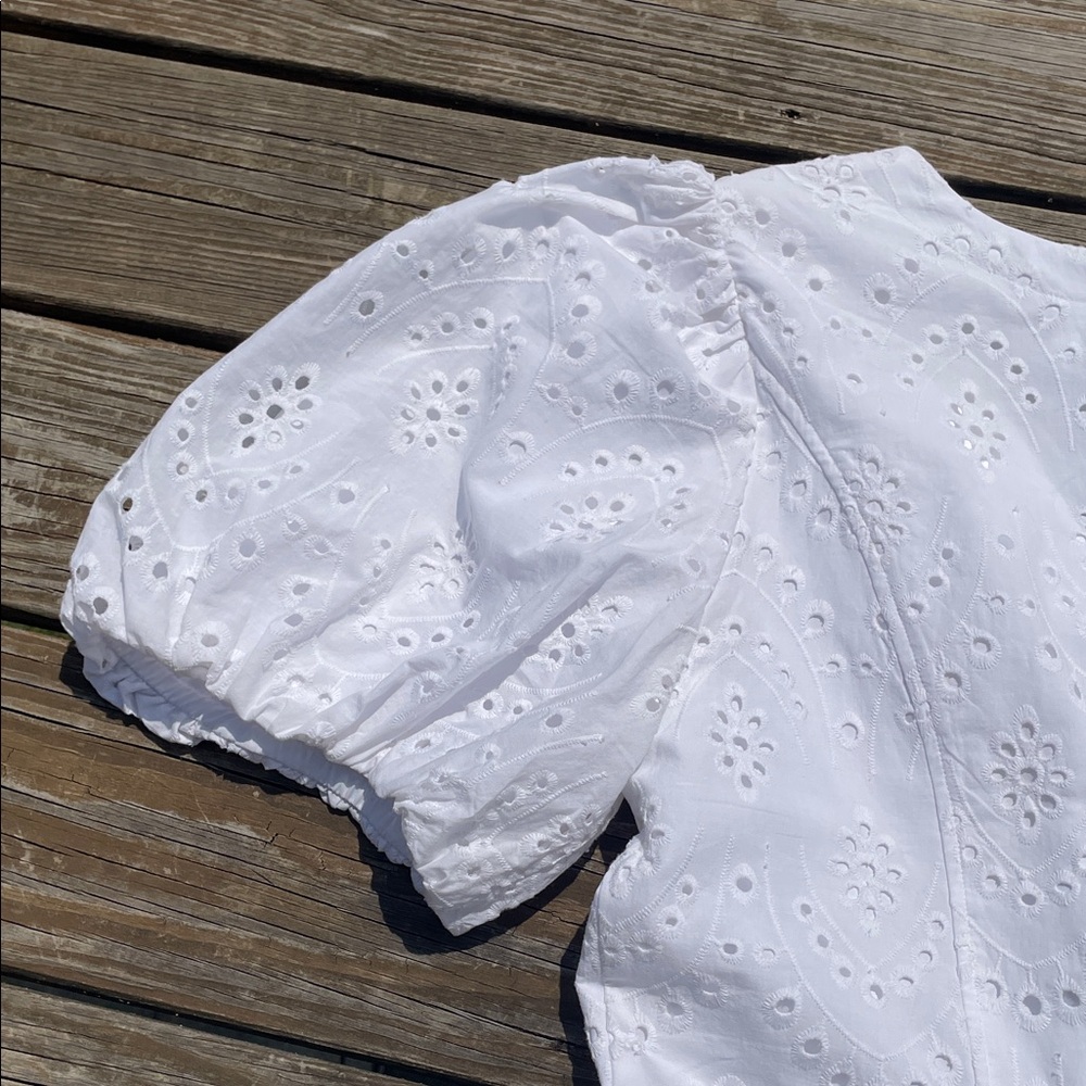 Express White Eyelet Romper - Picture 13 of 16